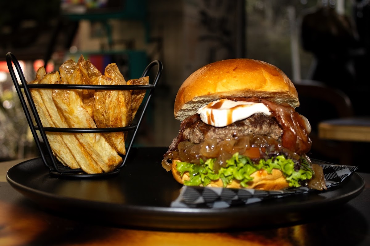 818 District Photos 2